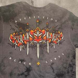 Affliction Black Label Tiger Skull Rhinestone Graphic Tee Y2K MMA Style